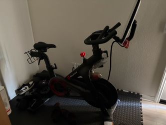 Peloton Bike