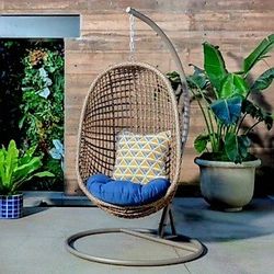 Living Spaces Modern Egg Chair