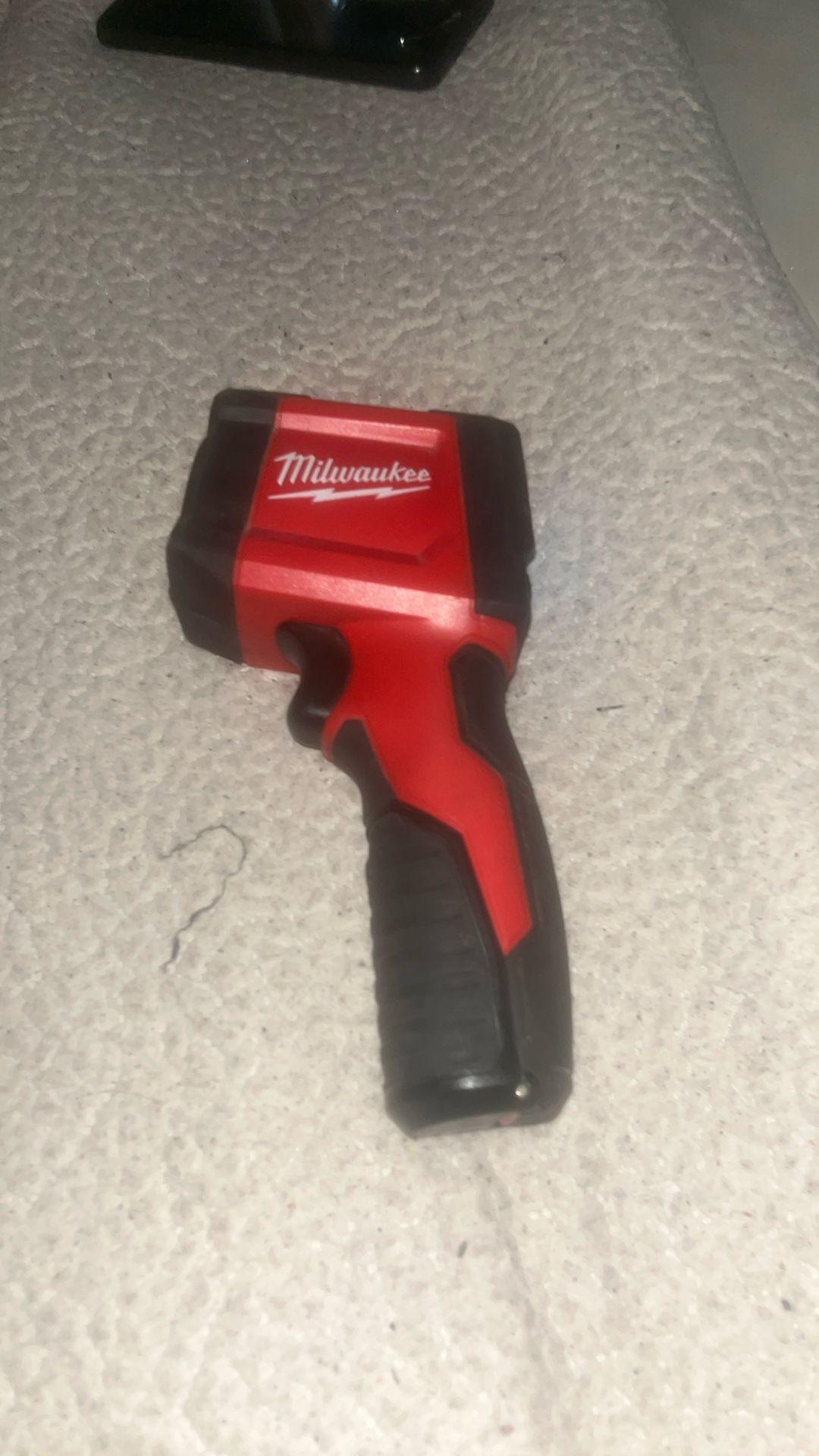 Milwaukee temperature gun