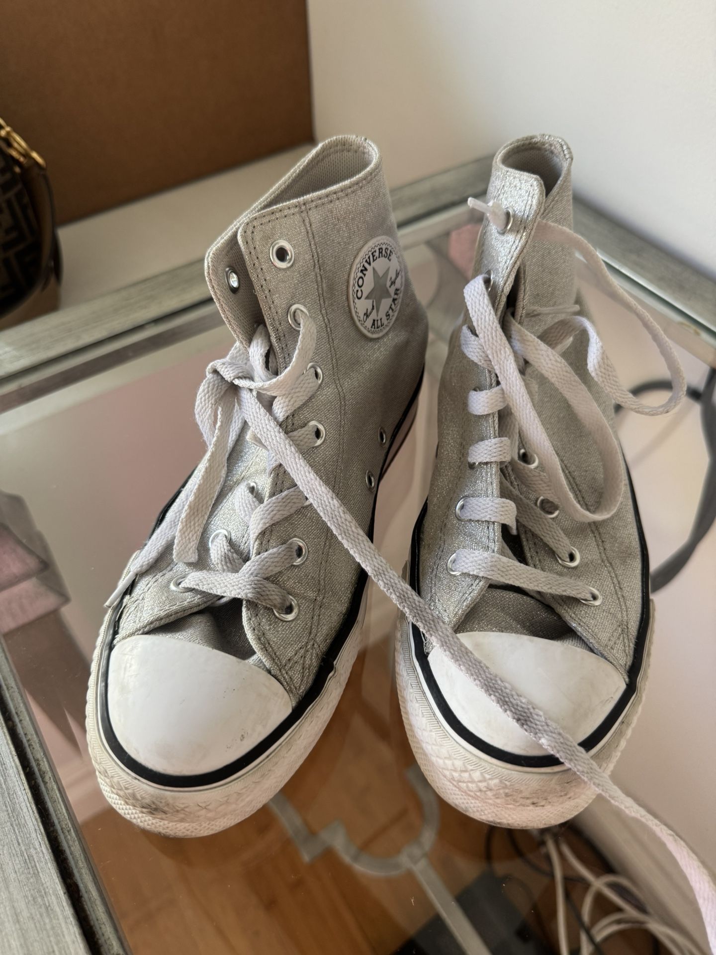 Shoes Converse Size 4 Silver Sparkle