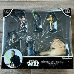 New! Disney Parks Star Wars Return of the Jedi Collectuble Figures
