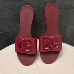 Maroon Red Dolce & Gabbana Sandal Slides Size 8
