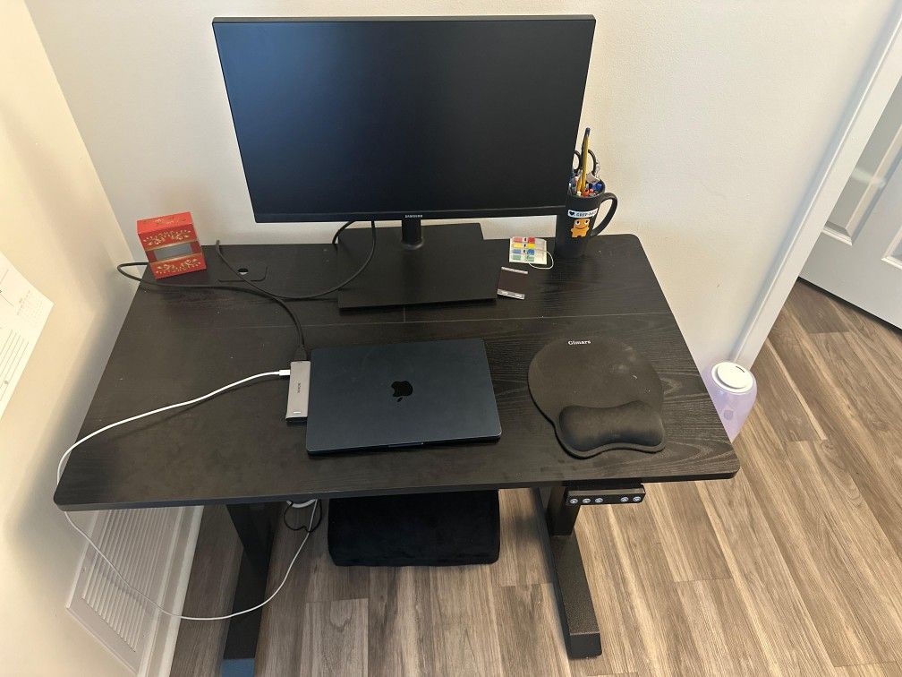 Electric Standing Table