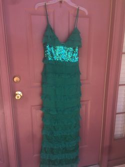 Gorgeous, Sexy Emerald Green Sequins & Silk Bebe Ruffle Dress for Prom/ Formal-Size Medium