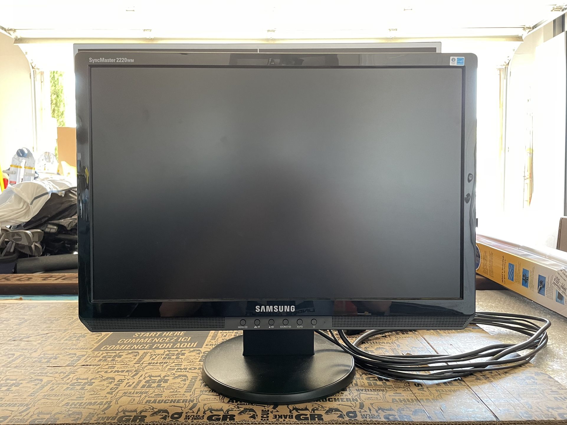 Samsung SyncMaster 2220wm