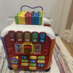 VTech Activity Cube