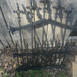 Decorative Wrought Iron Window/Security Panels – 13 pcs (peaked top)