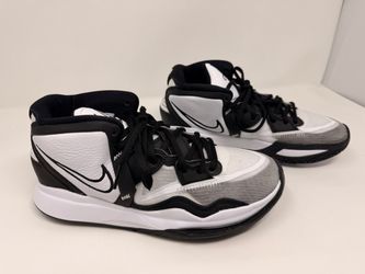 Nike Kyrie Infinity TB White Blue DO9616-100 Men's Size 8 NWOB Basketball Shoes
