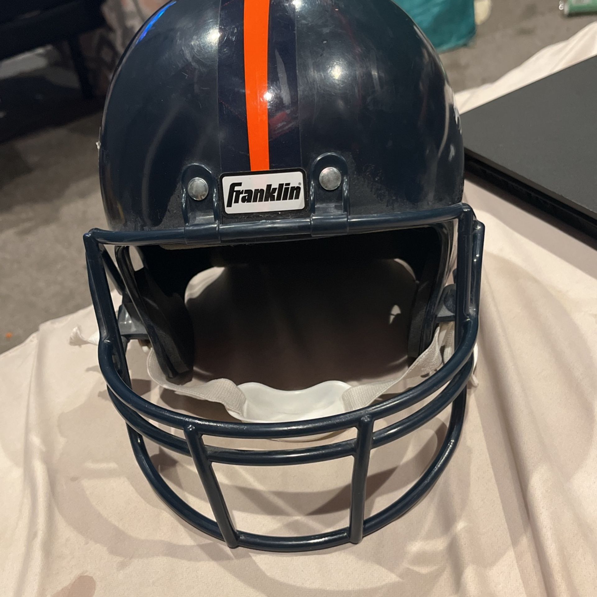 Play Football Helmet for Sale in Boulder City, NV OfferUp