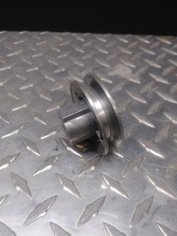 Cast Pot Aluminum w/ machined belt pulley