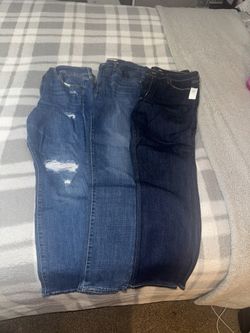 Old Navy And Levi’s Size 14