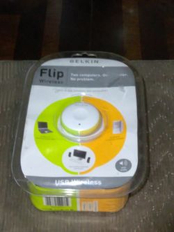 Flip wireless computer switch remote.