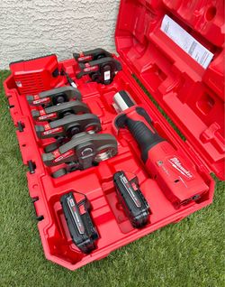 Milwaukee M18 18-Volt Lithium-Ion Brushless Cordless FORCE LOGIC Press Tool Kit with 1/2 in. - 2 in.