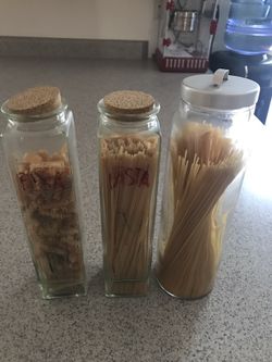 Pasta containers