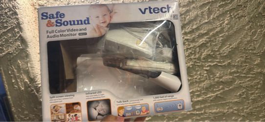 VTech Safe & Sound Full Color Video Baby Monitor