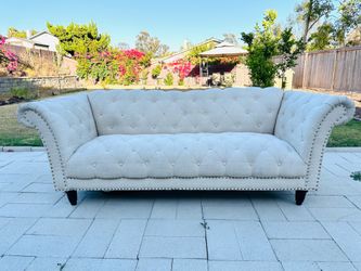 Beautiful tufted Sofa