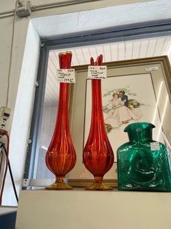 MCM Stretch Swung Vase