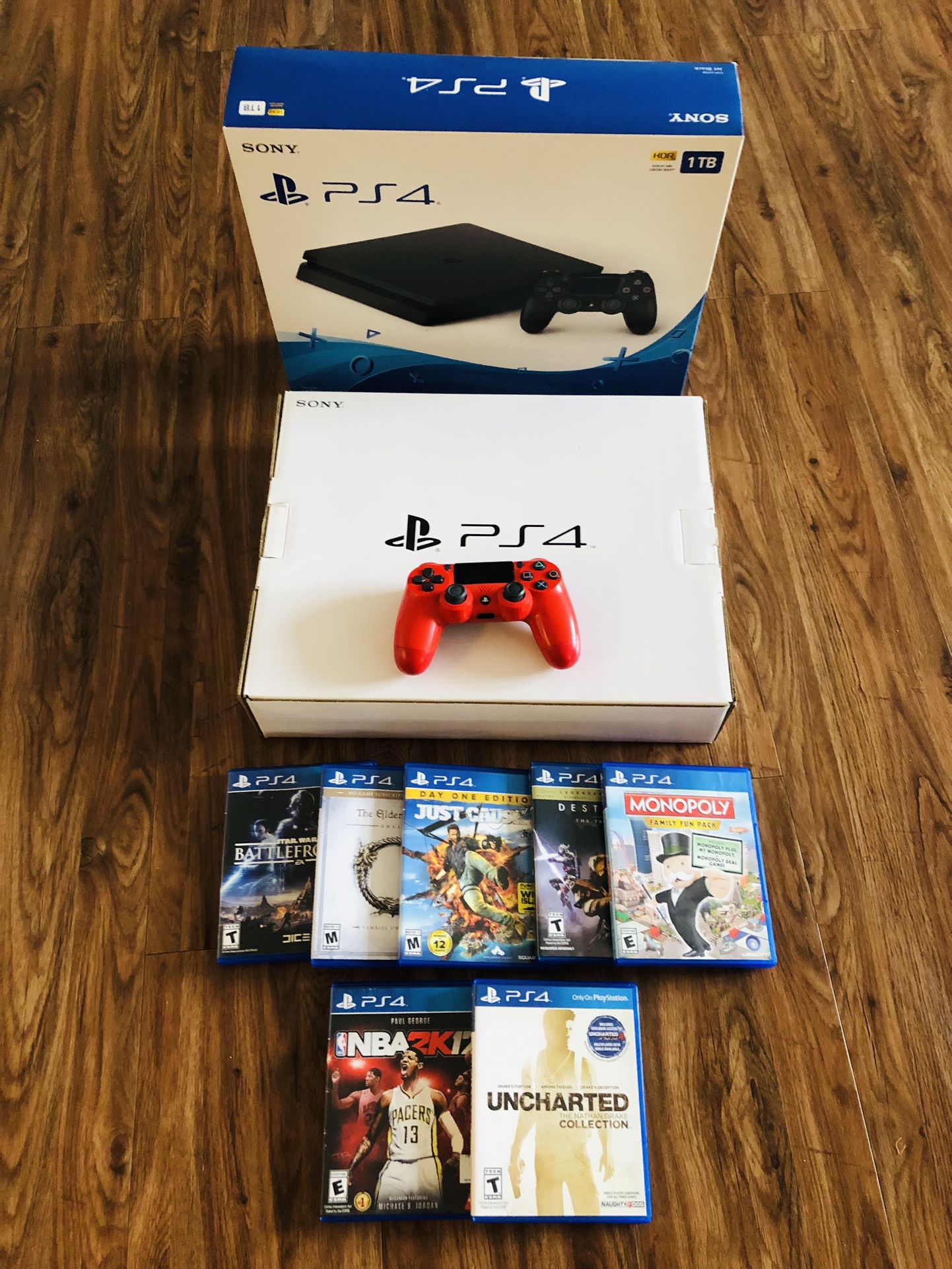 PlayStation PS4 System With box