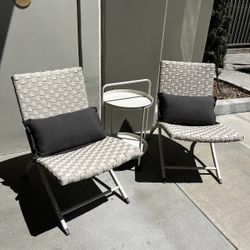 Patio Furniture Chairs With Table NEW 