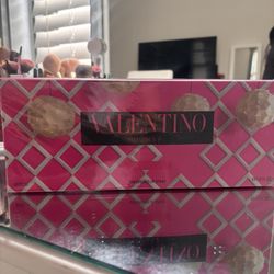 Valentino Set 