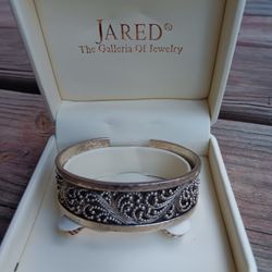 Lois Hill Cuff Bracelet With Warrantty 