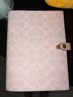 Coach note book