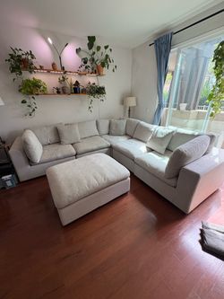 Couch/Sofa