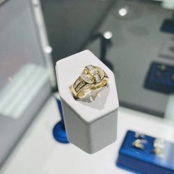 Gold Diamond Ring