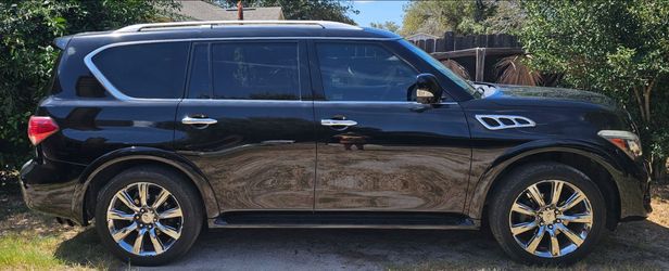 2017 Infiniti Qx80