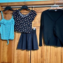 Juniors Size Small Clothing Lot Bundle 