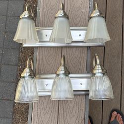 Bathroom Vanity Light Fixtures