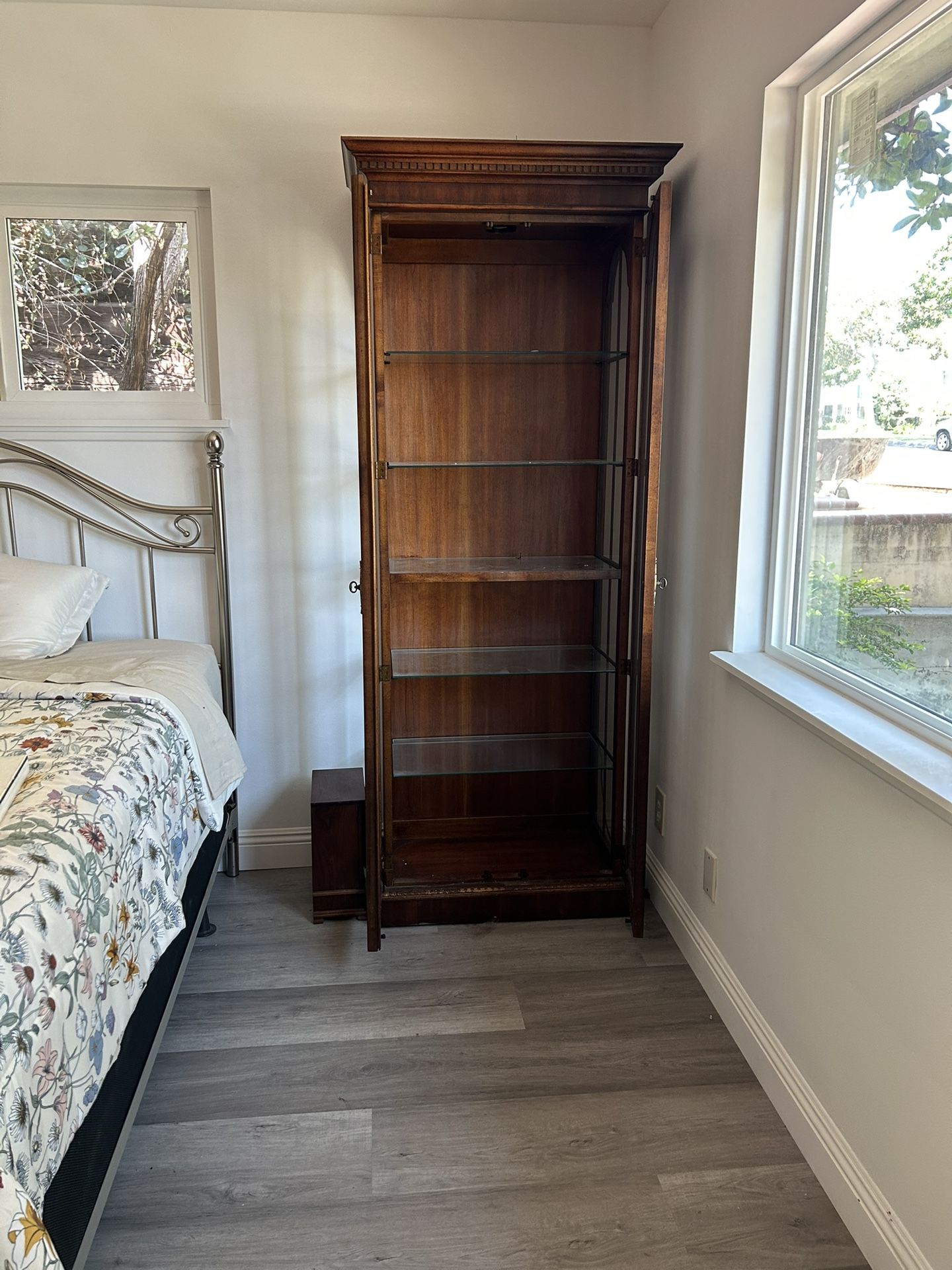 Curio Cabinets/Display Cases