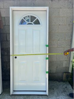 34" x 80" Pre-Hung Exterior Door - Fan Lite Window White