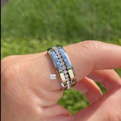 New 18k White Gold Men Wedding Ring 