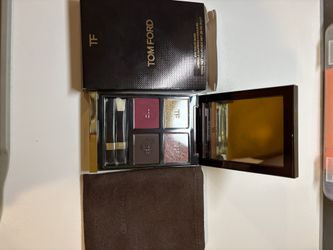 Tom Ford Quad Eyeshadow Plate