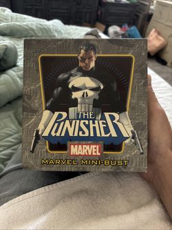 Punisher Bust by Randy Bowen
