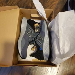 New Balance (Size 12)