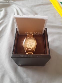 Gold Michael Kors 