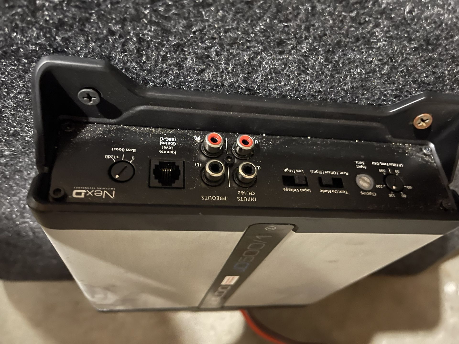 Jl Audio 12 Inch Subwoofer Jl Audio Amp 500/1 for Sale in Rialto, CA