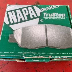 $15 obo ‘99-‘04Jeep Cherokee Brake Pads Brand New!