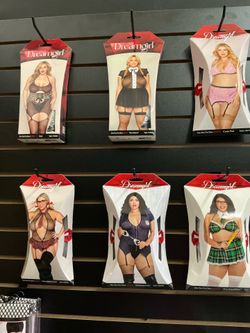 Queen size lingerie