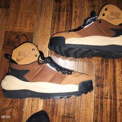 Nike Men's Sacai Magmascape SP Light British Tan FN0563-20Ll