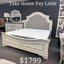 Realyn White Elegance – Antique Touch Fit for Queens! Bedroom Set