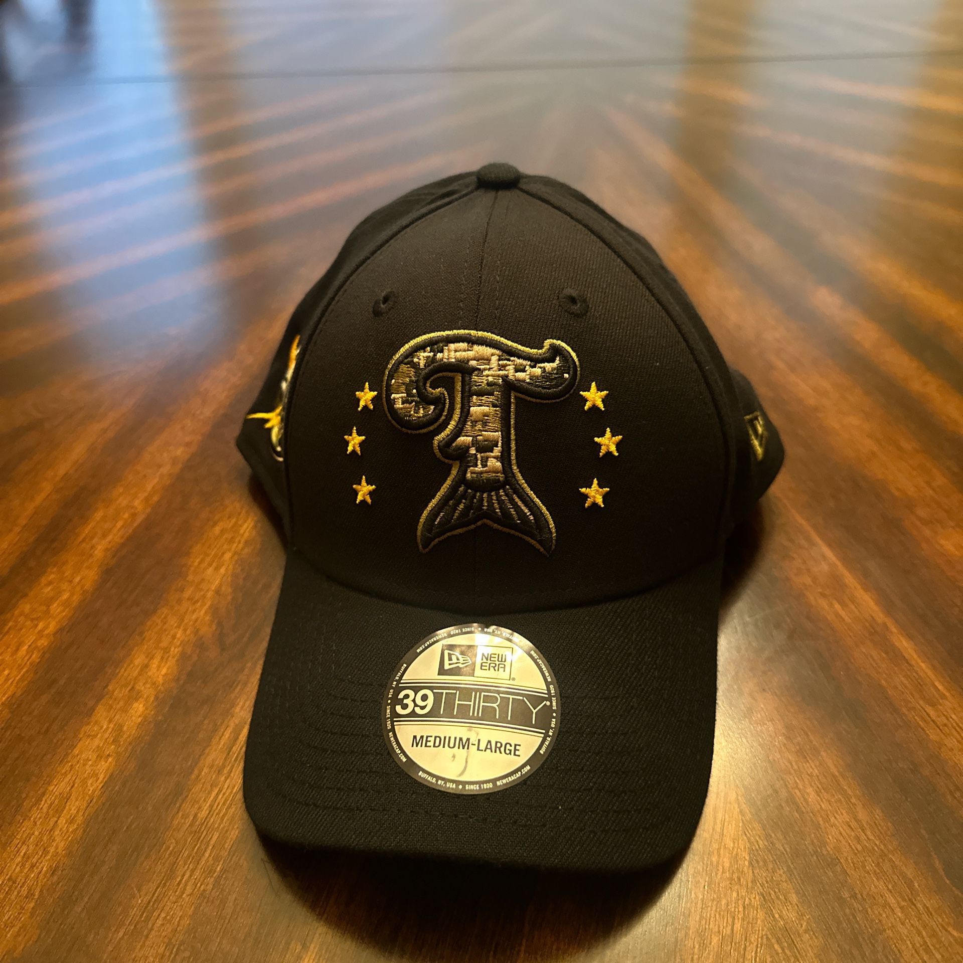 Tampa tarpons new era Size: medium-large