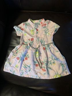 Carter’s baby girl dress size 12 months