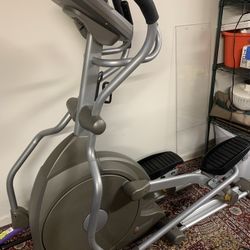 Commercial Grade Elliptical 