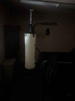 2025 EVERLAST Home Gym Like New Condition - Los Angeles, CA