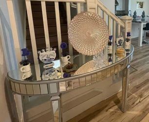 Luxury Mirrored Half-moon Console Table