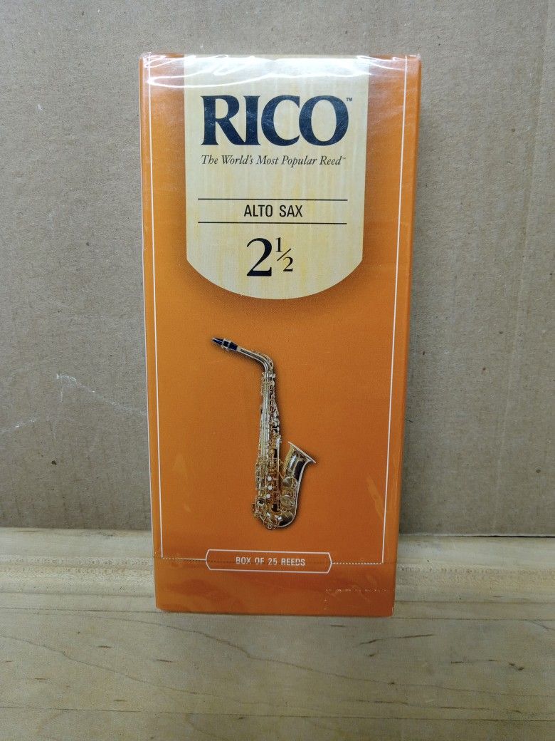 New Box Of Rico Brand Alto Sax Reeds 25ea