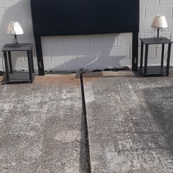 Headboard and Nightstands $65 dlls. 